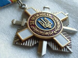 В Оржиці передали державні й відомчі нагороди військовослужбовцям та родинам полеглих Захисників