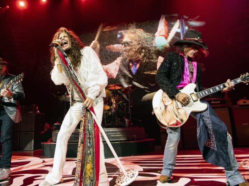 Легенди року: гурт “Aerosmith” оголоcив про прощальний тур