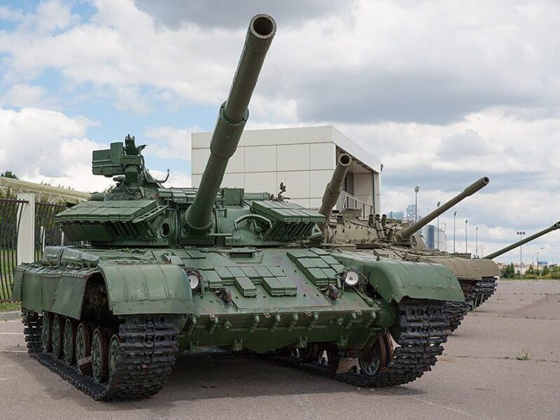 Україна домовилась із Чехією про спільний ремонт танків Т-64