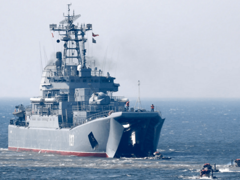 У Чорному морі на бойовому чергуванні знаходиться 6 рф кораблів, з них один носій крилатих ракет “Калібр”, – ВМС ЗС України