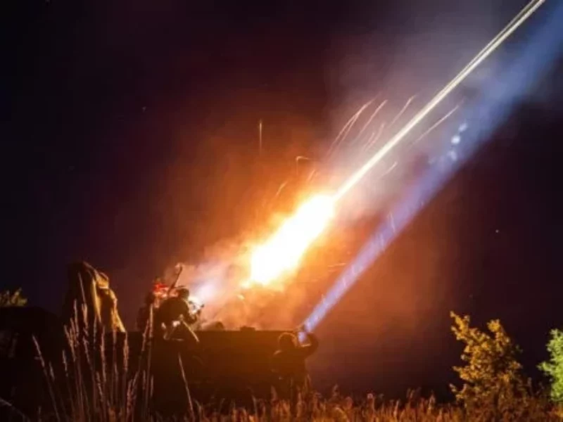 Вночі росіяни атакували Україну ударними БпЛА: Сили оборони знищили 16 “шахедів”