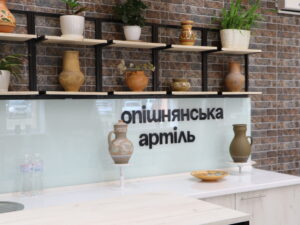 На Полтавщині відкрили єдине в Україні комунальне підприємство з виробництва кераміки