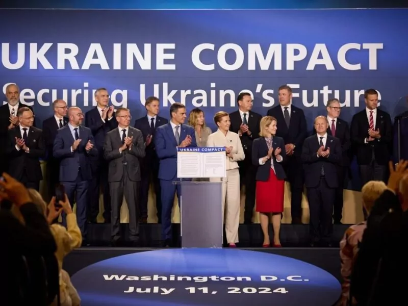 На саміті НАТО підписали Український договір