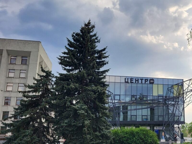 Сектор обслуговування військовослужбовців та деяких інших категорій громадян у Полтаві змінює адресу: прийом почнеться у ЦНАПі