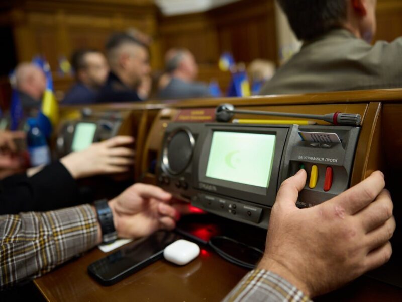 Верховна Рада проголосувала за продовження воєнного стану та загальної мобілізації ще на 90 днів