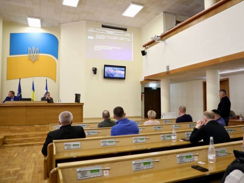 Кременчук підписав меморандум про співпрацю із громадою-форпостом Бахмутом