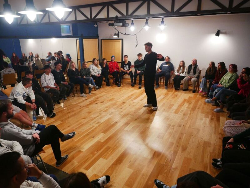 “Зелений простір для активності та інтеграції”: діти воїнів полтавської бригади взяли участь у міжнародному обміні