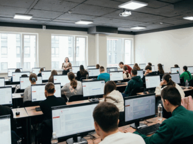 Полтавщина ввійшла до топ-10 за підсумками НМТ-2025