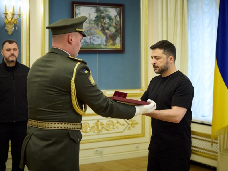 Президент України привітав розвідників Держприкордонслужби з професійним святом