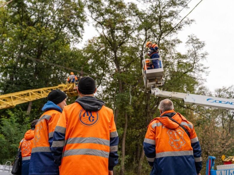 У Полтаві ліквідували наслідки комбінованої атаки росіян