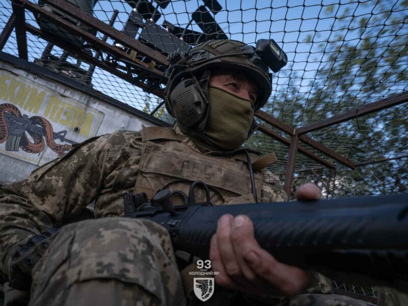 Ранкове зведення Генштабу: на фронті 184 боєзіткнення, Сили оборони стримують масові атаки ворога на 10 напрямках