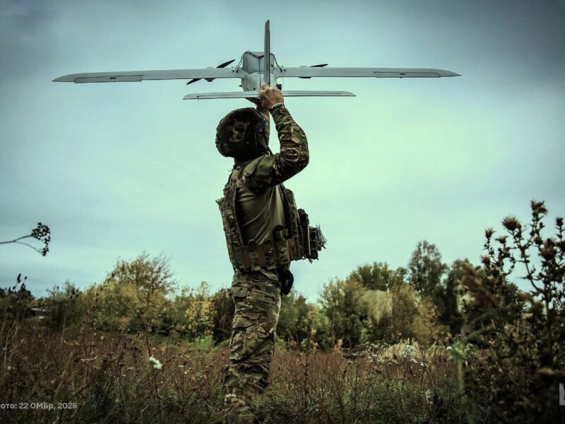 На Покровському напрямку за добу ворог намагався прорвати позиції українських оборонців 76 разів, – Генштаб