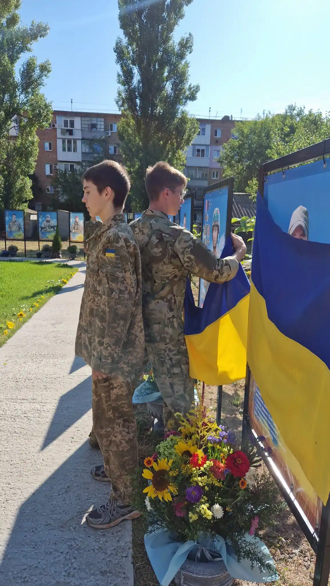 відкриття банерів