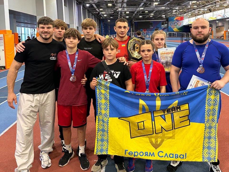 Самбісти з Полтавщини здобули дві золоті та чотири бронзові медалі на чемпіонаті України