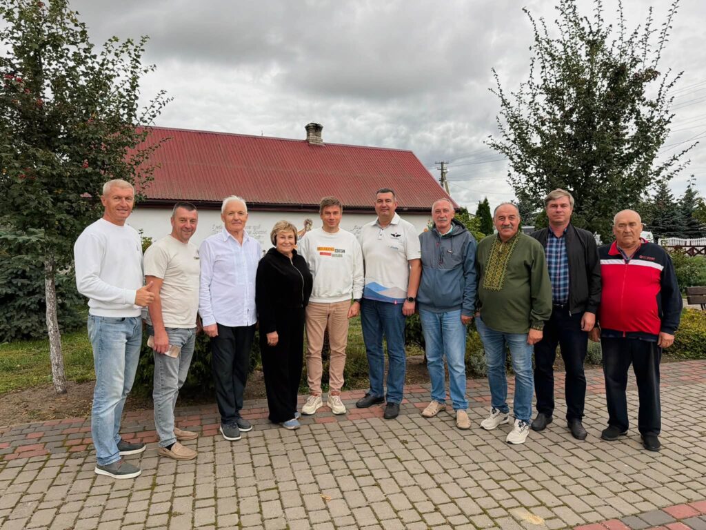 спільне фото на вулиці
