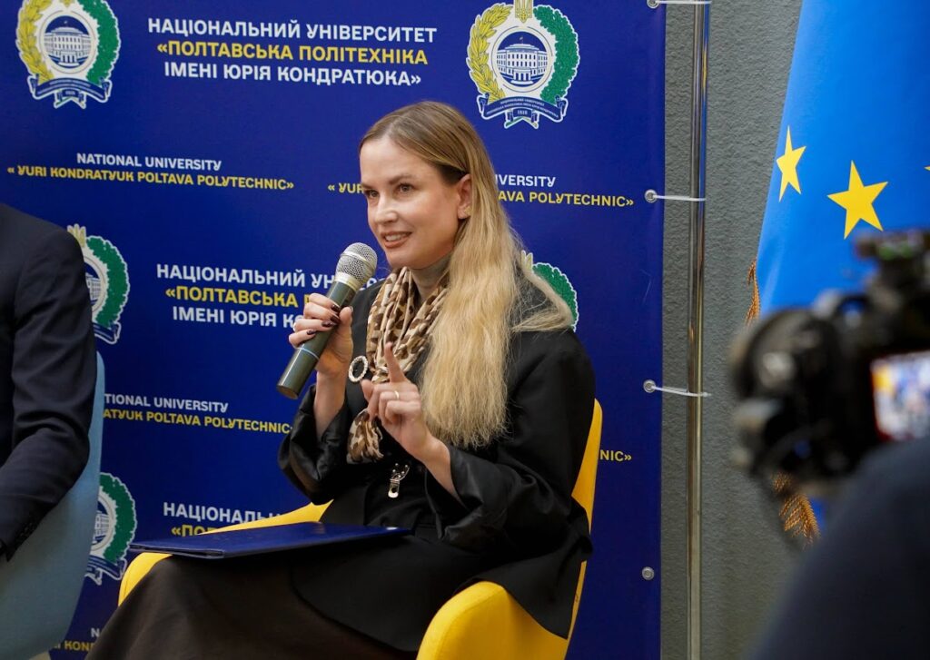 представниця ЄІБ