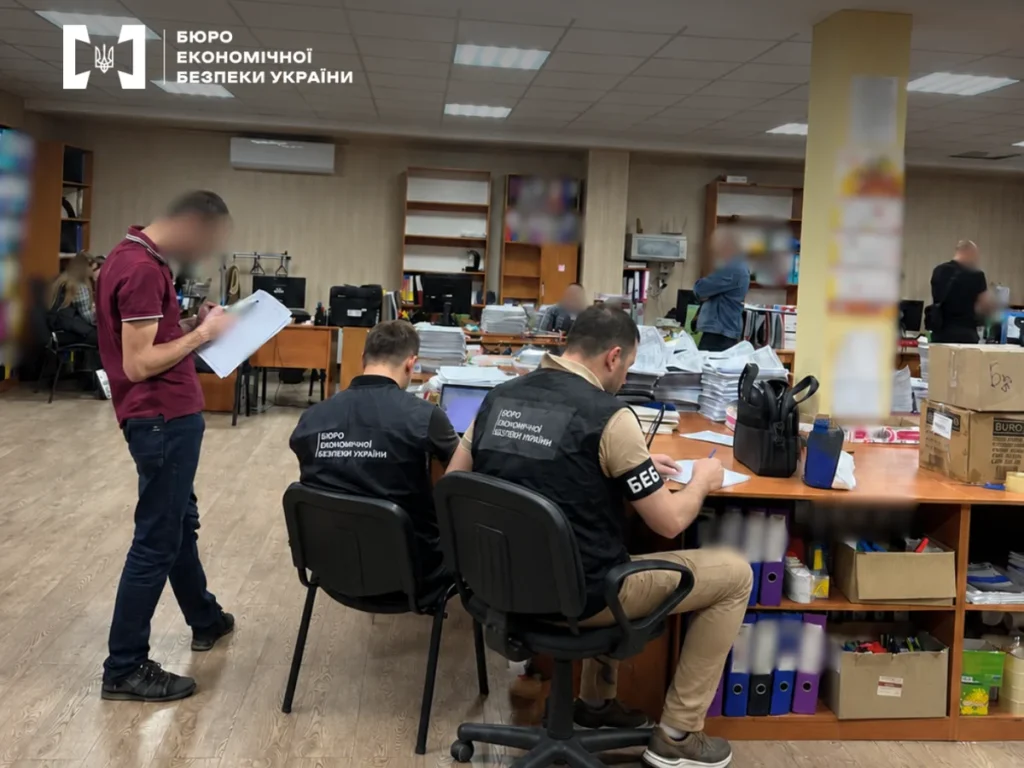 Продаж товару «поза обліком» і фіктивні послуги: підприємство з Полтавщини відшкодувало понад 5 млн грн податків