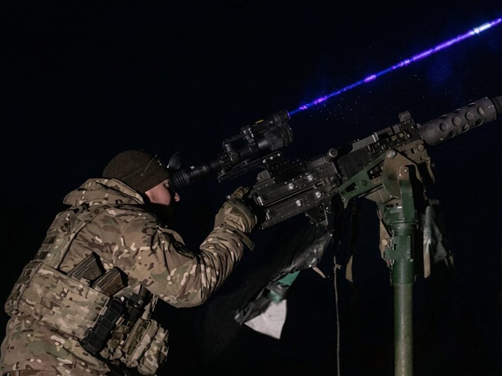 Зенітка, Browning M2 та помпова рушниця: як боєць полтавської бригади ТрО «Туман» захищає небо від дронів