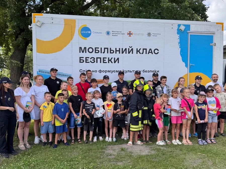 На Полтавщині понад 550 підлітків пройшли навчання з безпеки в межах обласного проєкту