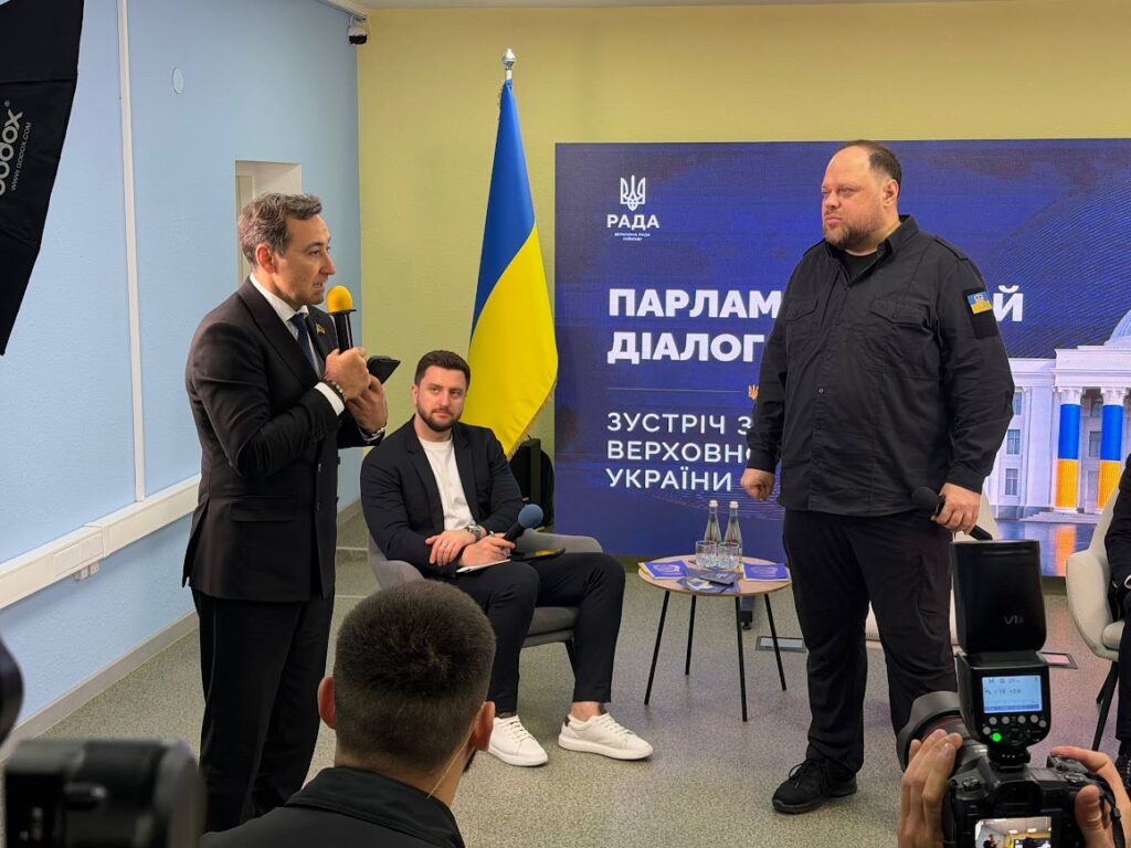 Олександр Лемешко ставить питання спікеру парламенту