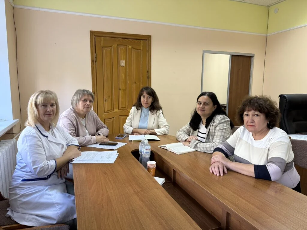 На Полтавщині розширюють мережу громад, залучених до протидії туберкульозу: фахівці відвідали Диканьку