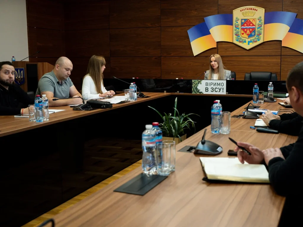 13 угод за 5 днів попри кримінальну справу: у Полтавській ОВА перевірили ремонт доріг у Козельщинській громаді