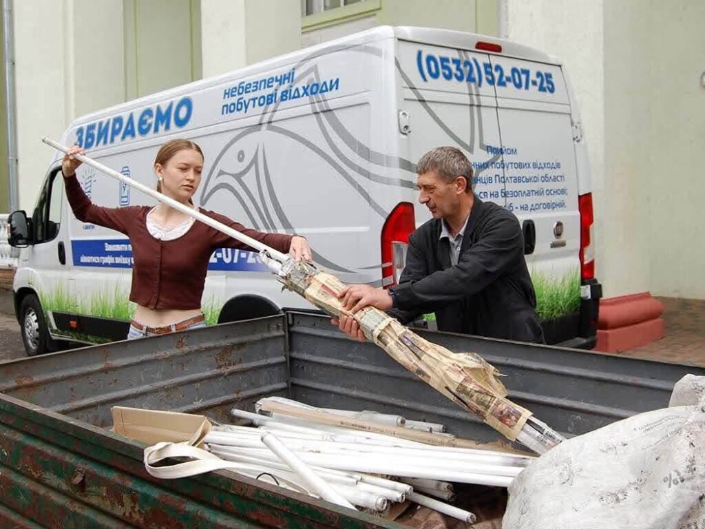 436 кг батарейок та майже тисяча ламп: на Полтавщині підбили підсумки екоконкурсу EcoSchool
