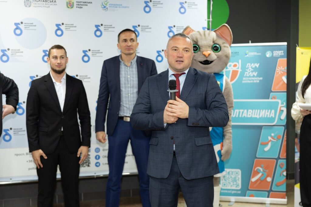 нагородження шціл переможців "Пліч о Пліч"