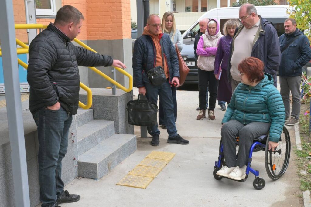 перевірка безбар'єрності