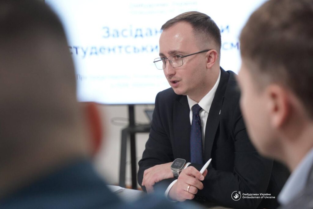 Владислав Носенко