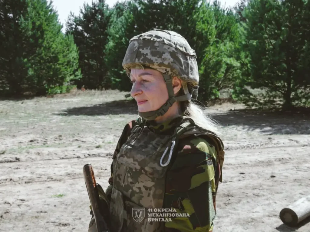 «Найкраща подяка — врятовані життя»: історія медсестри з Вінниччини, яка стала бойовим медиком 41-ї ОМБр