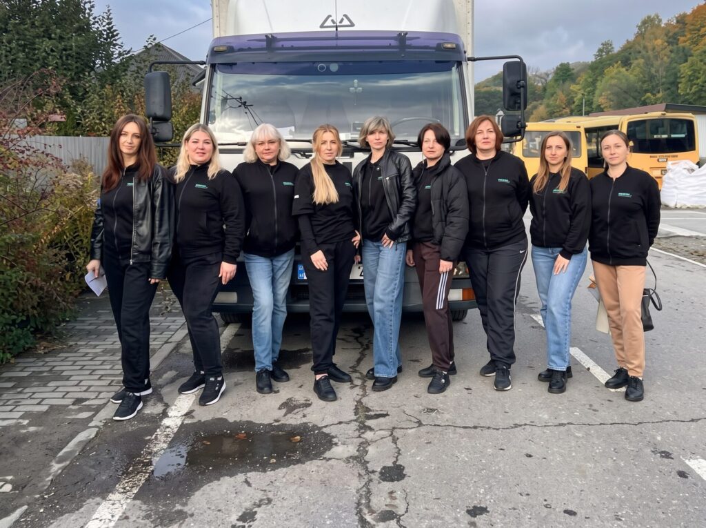 «Українська жінка – сила силенна»: жителька Гадяча та ще 9 українок зламали стереотипи та сіли за кермо вантажівок