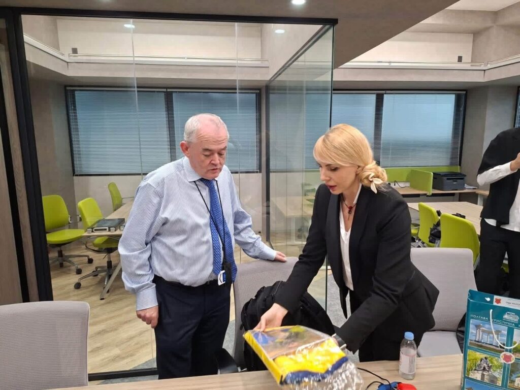 обговорення співпраці