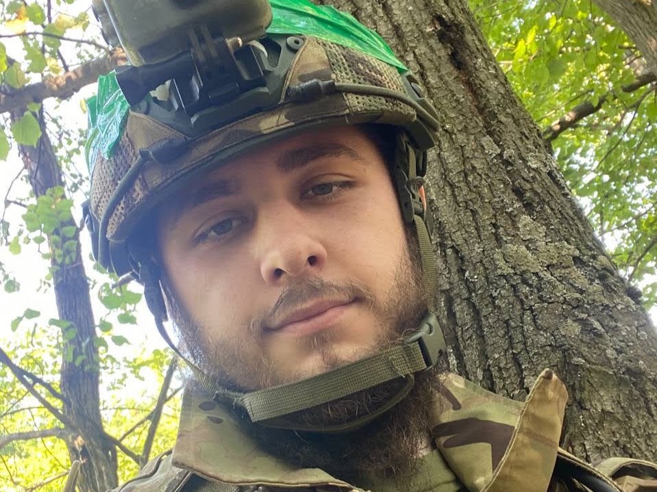 «Тату» через тату, щука з лимоном та «Все буде добре»: історія полтавця Артема із 41-ї ОМБр
