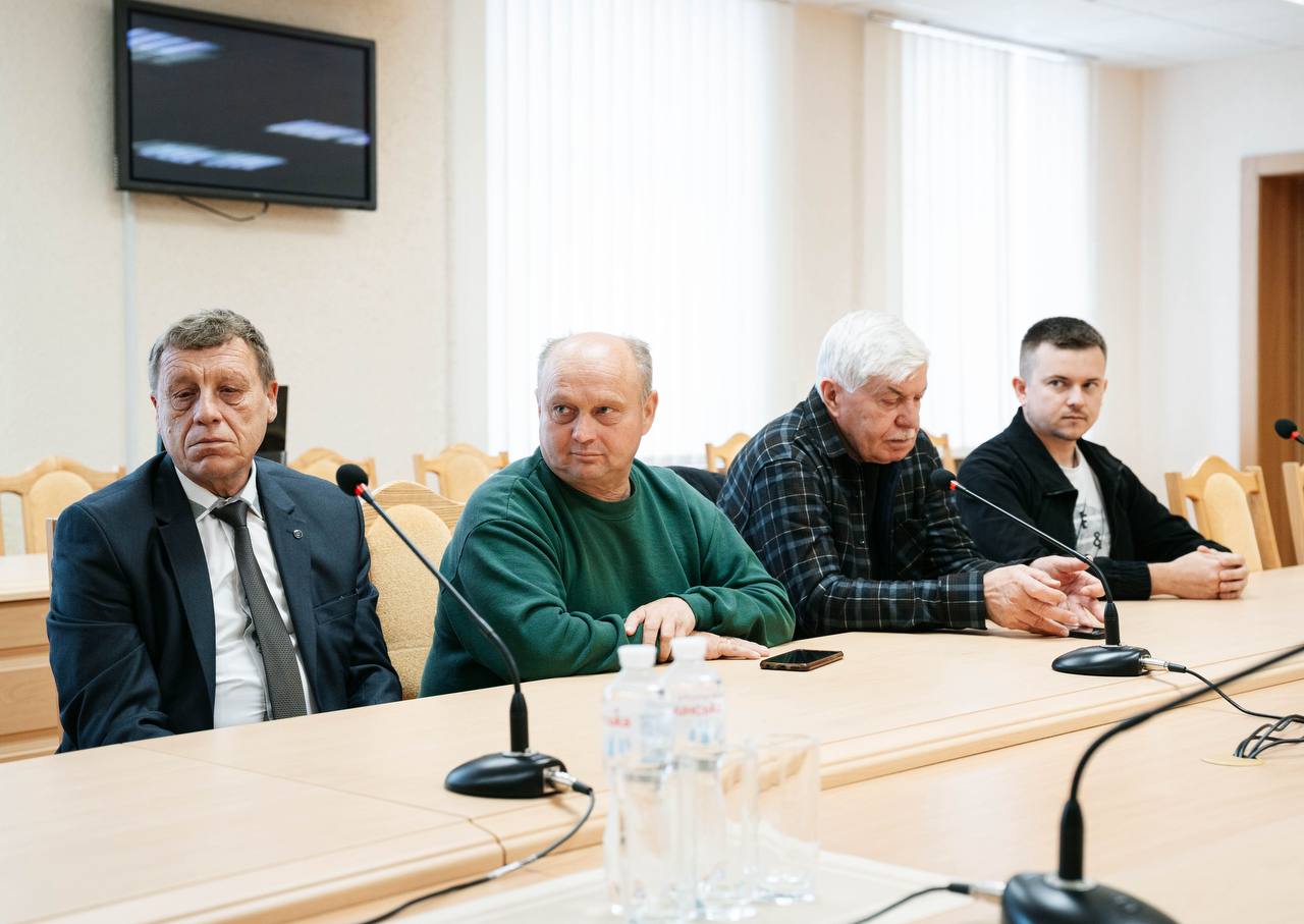 Колектив центру