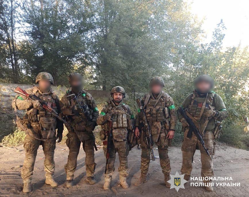 військовики на фронті