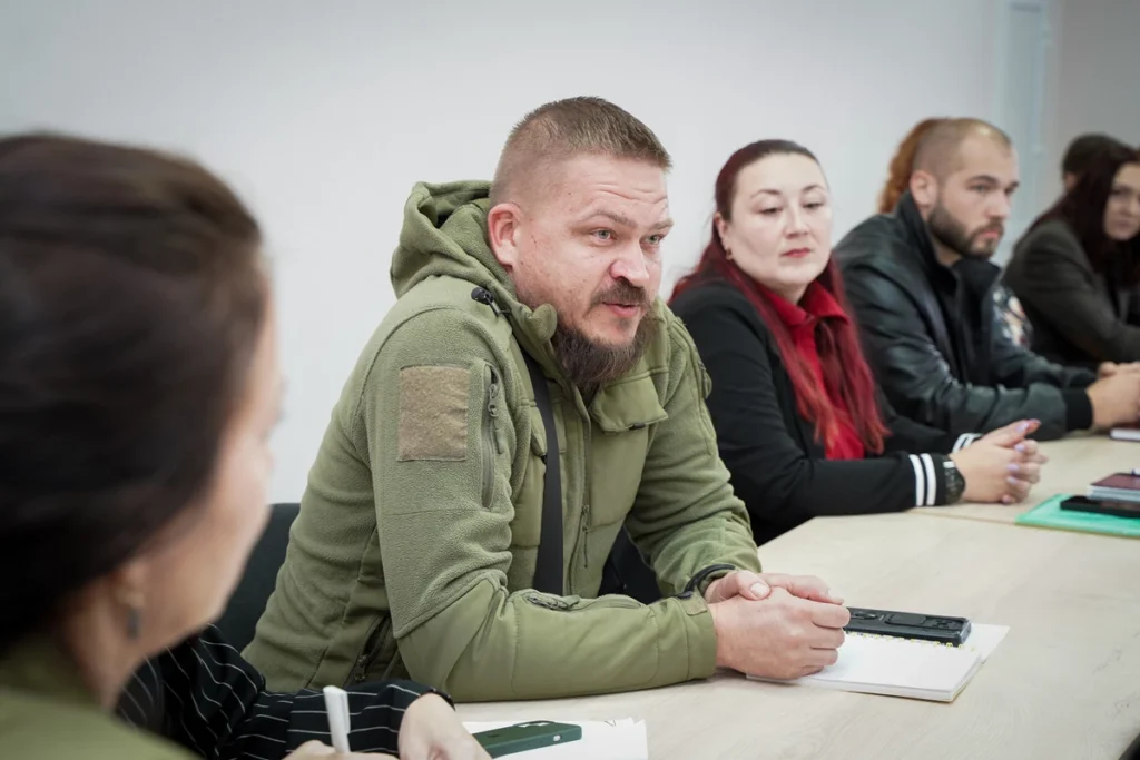 обговорення потреб захисників